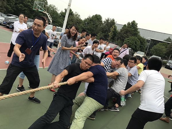 長(zhǎng)城金融榮獲中國(guó)長(zhǎng)城長(zhǎng)沙地區(qū)“迎中秋、慶國(guó)慶”拔河比賽活動(dòng)冠軍