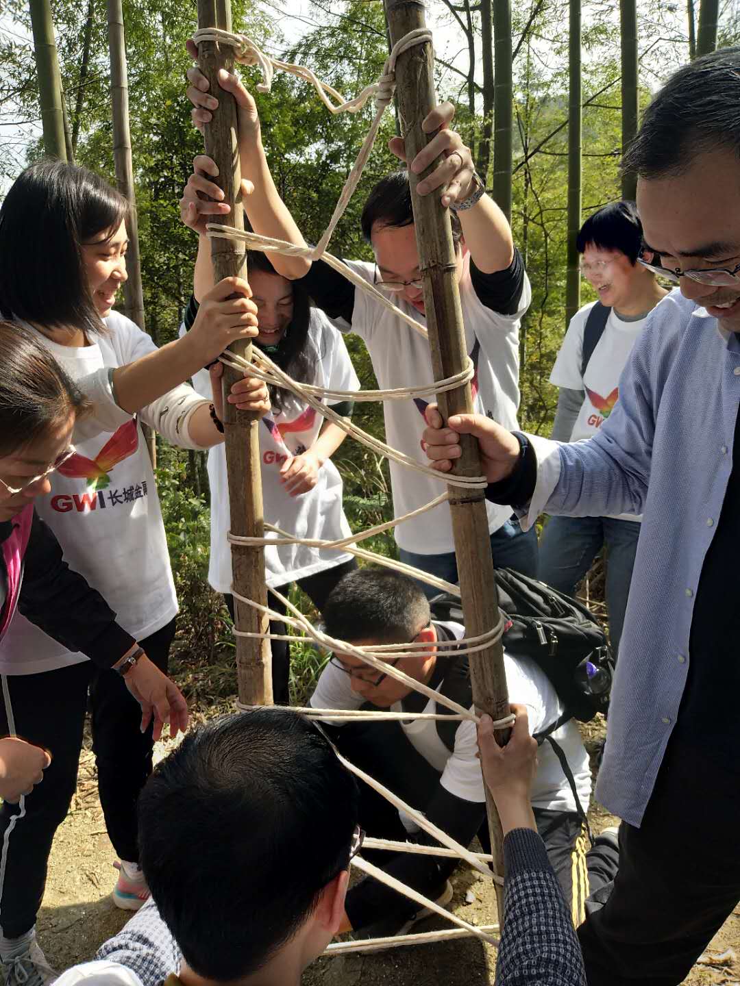 凝聚團隊，放飛自我----長城金融研發(fā)體系開展拓展培訓活動